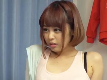 【美少女】美人な隣人とラッキースケベ→潮吹いてイキまくるドセクシーでしたｗ