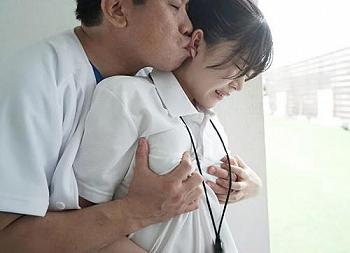 『佐藤を退部させたくないだろ&hellip;？』大好きな彼の夢と引換えに顧問の性処理をする野球部女子マネージャー