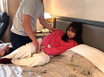 塩対応？反応薄いP活女子に無許可種付け！エロいマンコにしっかり生チンポ突っ込んであげる！