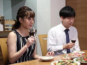 【ヌードモデルNTR】「このことは…夫には内緒に…」まんまとハメられ、寝取られる妻！！ソレは見慣れた竿よりとても大きくて