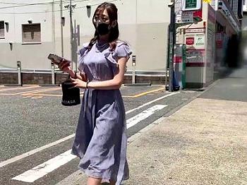 【デカ乳輪&times;素人】訳あり人妻がパコハメ！痴女り人妻フェラ！ぐちゅぐちゅマッハ手マン！人妻NTRセックス！