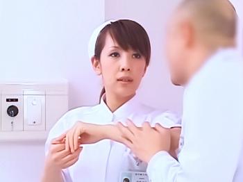 時間停止&times;ナース　「喉を鳴らして飲み込め♡」身動きできない知的メガネが喉奥まで突かれる屈辱のイラマチオで肉便器へと堕ちる