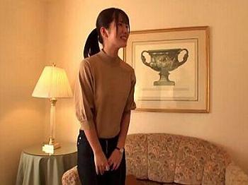 汗だくスポーツ女子が倉庫フェラ&rarr;ホテルへ移動