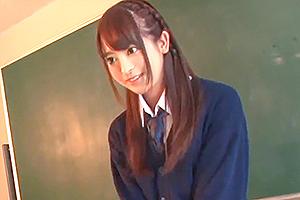 【桜もこ】アイドル級の美少女JKと夕暮れの教室で濃厚SEX