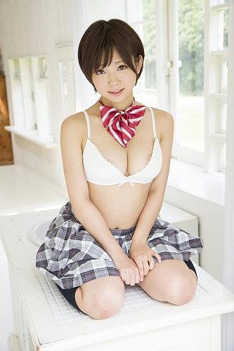 《 紗倉まな 》初めて会ったその瞬間二人は一つになったドキドキしながらすぐに仲良くなる物語