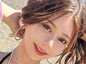 【お漏らし】大量潮吹きお漏らしや中出しセックスして23歳のGカップ巨乳美人の失禁ギャルがシコ展開！