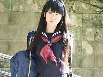素人女子高生ナマ中出し！真面目なセーラー服ＪＫが野郎達のヤリ部屋に連れ込まれ雑にヤラれる！