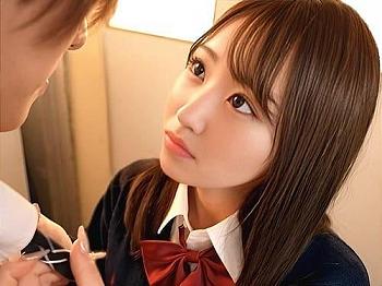 制服姿の美少女セクシー女優の七嶋舞さんが担任教師に迫り、フェラ、手コキ、パイパンマンコ弄らせ舐めさせ肉棒挿入腰振り。