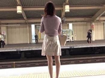 【痴漢レイプ】巨乳美女がおっぱい揉まれて恥ずかしの乳首イキ！更にギンギンちんぽを突っ込まれてオモチャにされてしまう悲劇！