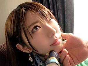 清楚にしか見えないお姉さんは意外な剛毛＆ドＭ！！えづき汁ダラダラ垂らしながらイマラチオで感じると涙目でぶち込まれ&hellip;