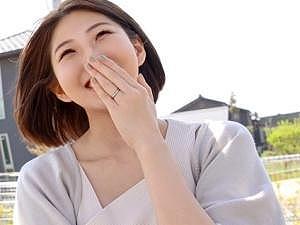 【人妻＠川口市】「いい天気ですね…」おしとやかに見える奥さんは隠れ肉食系！！いろんな男（チ●ポ）を味見したいようでして…