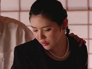 【人妻緊縛調教】若い未亡人のカラダに喰い込む縄！！拷問レベルの激しい仕打ちの数々に女はマゾ犬化してしまうのか…