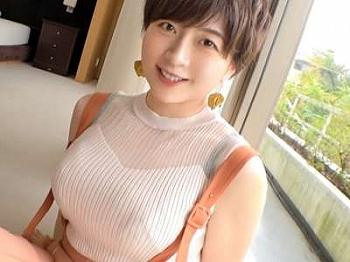 【美人&times;素人】素人ネット応募エロ企画でビチャお漏らしや乳寄せな人妻NTR不倫セックスする激エロ爆乳ぽっちゃり美女奥さま！