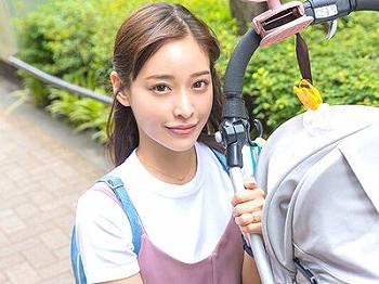 子持ち夫婦ナンパ企画で素人奥さんに巨根男性がお悩み相談⁉デカチン他人棒で生ハメ中出しされた浮気妻のエロ不倫NTRセックス