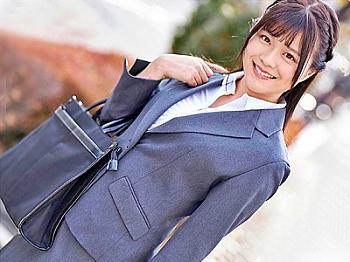 【内定欲しさにスーツ女子大生がまさかの即ハメ】『採用してください…』就活中のJDがセクハラ面接に耐え切れず、即採用の条件