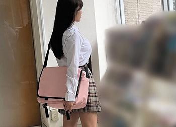 【パイズリ中出し】お店で悪いことしたら親を呼ぶかどうするか！女子校生が反省しながら中出しレイプ