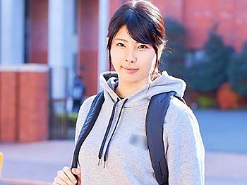 （MM号）巨乳なきれいなお姉さん☆　童貞君を押し倒して快楽に溺れて種を注がれることになる