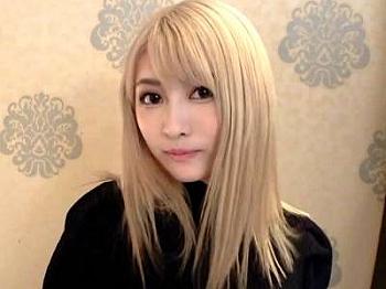 【美乳×素人】美乳パイパンの金髪えちギャルがパコパコ！痴女り凄テクのグァゴグァポ音フェラ！えち騎乗位！