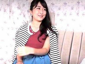 ＜人妻ナンパ＞「ドキドキしちゃう…」マンコうずく美人奥さん！他人棒NTRセックス発展(アダルト動画)