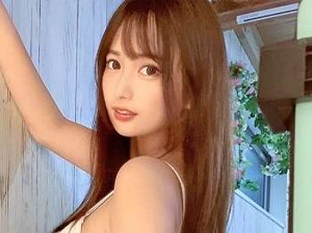 【不倫×素人】痴女み騎乗位やガン突きな不貞セックス人妻NTRする30歳の激カワ美魔女の美人奥さま！