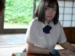 【連れ子】「え、なんですか、これ…」身の毛がよだつ盗撮映像!まさかの家の中で、お義父さんに撮られているなんて…