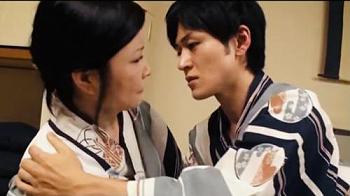 【母子相姦】息子も私と同じ気持ちだと&hellip;バイブオナニーし思い出した女の悦びを息子のチンポで味わう母