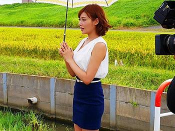 【明日花キララ】大きな乳が魅力的な女☆　男を奥様のそばで攻めて激イキを何度もしまくる