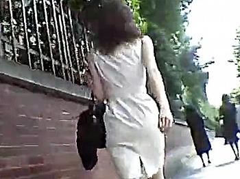 ◆盗撮｜パンチラ◆街の中に居るスカート姿の女性を次々にターゲットにして撮影していきます。。ご苦労さまですｗｗｗ