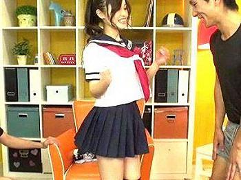 ＜フェラチオの達人＞「サセコさん・・・デビューｗ！」美容室で働く淫乱おねえちゃん！！サセ娘がAV撮影決め込むゾ！！