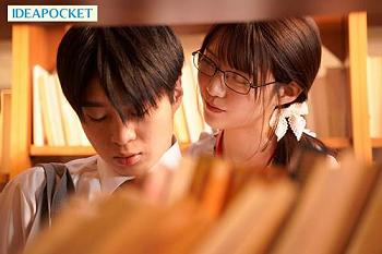 【愛才りあ】清楚美人お姉さんに主導権を握られ電車や図書館やトイレで痴女られながら絡み合う！