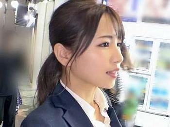 【企画ナンパ】ハイヒール美脚スーツ着エロずらしパコやイキ潮ハメ潮でエッチに乱れちゃうセクシー黒パンスト美人OL！