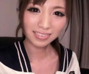【動画】超カワ美乳な制服美少女とハメ撮り！