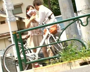 【レイプイラマチオ】幸せな日々に最悪の事態！誘拐された奥様は美乳ボディを味わい尽くされる