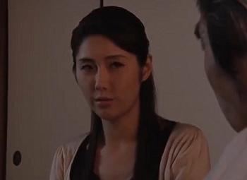 【原ちとせ】古びた家にぼっちで暮らす未亡人は義兄の肉棒を頬張り捩じ込まれてイキ狂う 【原ちとせ】古びた家にぼっちで暮らす未亡人は義兄の肉棒を頬張り捩じ込まれてイキ狂う