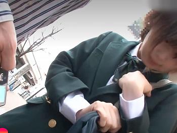 ［屋外～リモバイ辱め/バイトJK］やだやだ振動～止めて！鬼畜のイタズラで火が付いた制服娘が路上接吻で合体オネダリ、エロ動