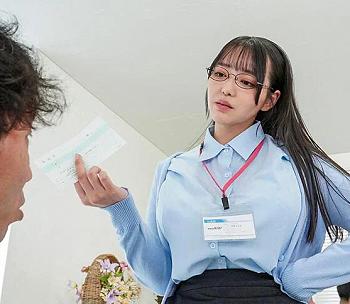 【恋渕ももな】「真面目な経理の美女がデリヘル嬢の副業？」口止めで巨乳美女とセックス出来ちゃいました！