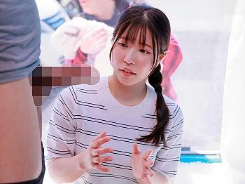 【人妻ナンパ】小さなお子様を持つお母さんに声掛けてデカチンを見せつけ！欲求不満なびしょ濡れマンコと浮気セックスで痙攣絶頂