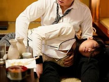 【人妻レイプ】会社の忘年会で酒の弱い下戸な妻が上司に酔わされるパワハラNTR！二次会ラブホテル連れ込み輪姦乱交で陵辱強姦