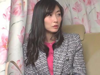 【熟女ナンパ】黒髪清楚美人な40代美魔女美女人妻に下着チェック＆バイブ＆電マ責め！真面目に見えて他人棒咥えるエロ浮気妻！