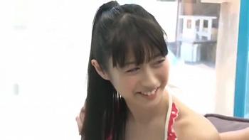 【マジックミラー号×素人ナンパ】巨乳ビキニ姿のかわいいお姉さんが濃厚手コキバキュームフェラ抜き童貞筆おろし