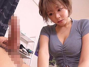 【人妻マッサージ師の誘惑】触れられないはずが&hellip;デカチンに負けた人妻が中出しセックスに溺れる！