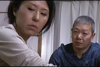 ［ヘンリー塚本］奇抜な自慰をする性欲が強い女。来る男はクズ弟に前科者前夫。だがハメられ一時の快楽を得る。女の性、哀し&hellip;