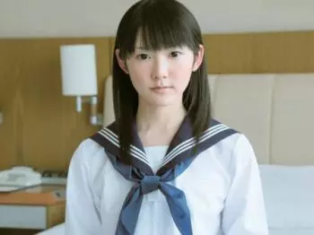【美少女】透明感のあるロリマンJKの援助交際！幼いお顔にブッカケやゴックンｗ 西野まお（伊藤ゆう）【女子校生】＠Porn