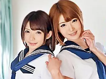〚川村まや 成海うるみ〛ふたなり美少女ＪＫが兜合わせセンズリして百合セックス&hellip;ｗｗバキュームフェラしてバック挿入
