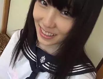 ロリ顔JKと中出し援交ｗきれいな体におやじのデカチンを挿入されて感じちゃう美少女！最高にムラムラしちゃう動画