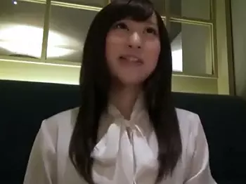 【美人妻不倫】スレンダーボディの美人妻が年下男と不倫生ハメ！久々の若いチンポをスケベマンコで咥えこんでNTR本気アクメ