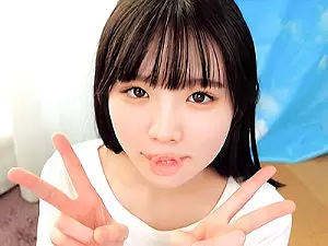 【素人ナンパ】「全然いいよ♡」友達同士の男女！19歳の女子大生が手を使わず口だけでゴム装着チャレンジ！