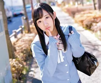 可愛い妹と中出しセックス・主観！お兄ちゃん大好き妹が、オナニー見られてお兄ちゃんとセックス！