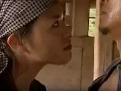 【ヘンリー塚本】巨乳の女兵士が捕虜の男のチンポを使って激イキ淫乱、痴女セックス