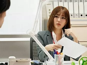 『ホントに使えないわねっ！』美人上司に叱られる日々！復讐のチャンス到来、巨乳を揉みしだきチ〇コを突きまる爽快セックス！